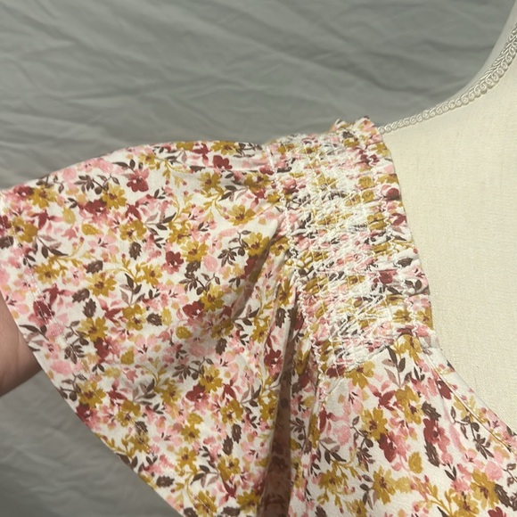 Women’s short sleeve top - Picture 2 of 5